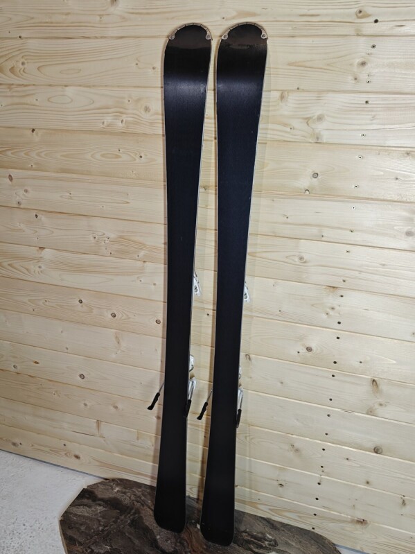 LYŽE SALOMON SMAX W4 145CM